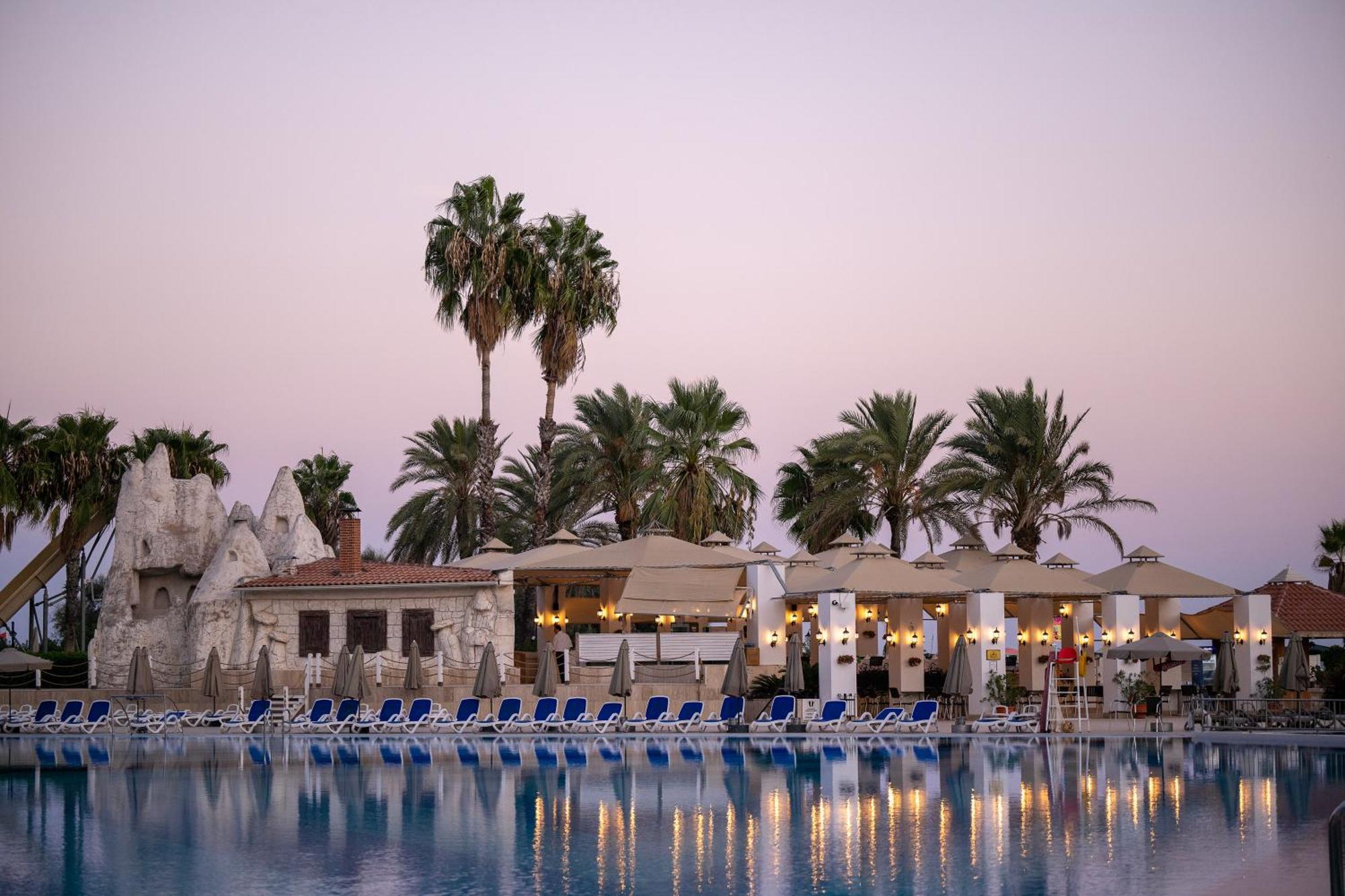 Adora Hotel & Resort Белек Экстерьер фото